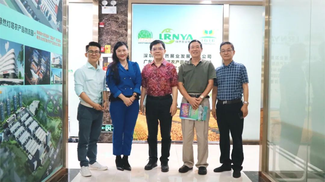 【協(xié)會(huì)動(dòng)態(tài)】深圳市社會(huì)組織總會(huì)聯(lián)合黨委副書(shū)記、紀(jì)委書(shū)記張武波一行蒞臨深圳市農(nóng)產(chǎn)品國(guó)際流通協(xié)會(huì)考察