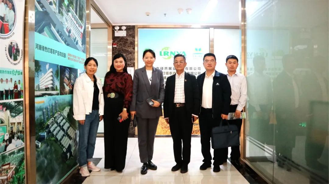 【集團動態(tài)】新疆喀什市委常委、副市長，中亞南亞工業(yè)園區(qū)黨工委委員、管委會副主任馬翔一行蒞臨綠然農(nóng)業(yè)集團考察